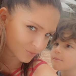 Meet your Posher, Inna